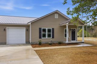 128 Macdonald Boulevard, Havelock, NC 28532
