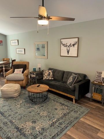 842 South ST, Fort Myers Beach, FL 33931