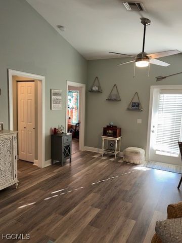 842 South ST, Fort Myers Beach, FL 33931