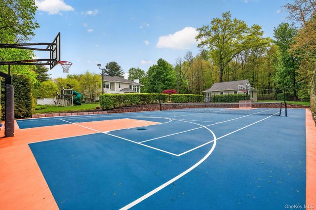18 East Lane, Spring Valley, NY 10977