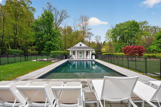 18 East Lane, Spring Valley, NY 10977