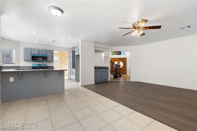 9361 West Gilmore Avenue, Las Vegas, NV 89129