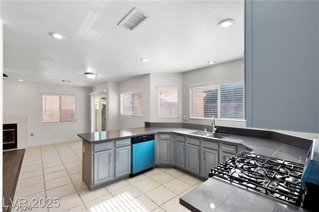 9361 West Gilmore Avenue, Las Vegas, NV 89129