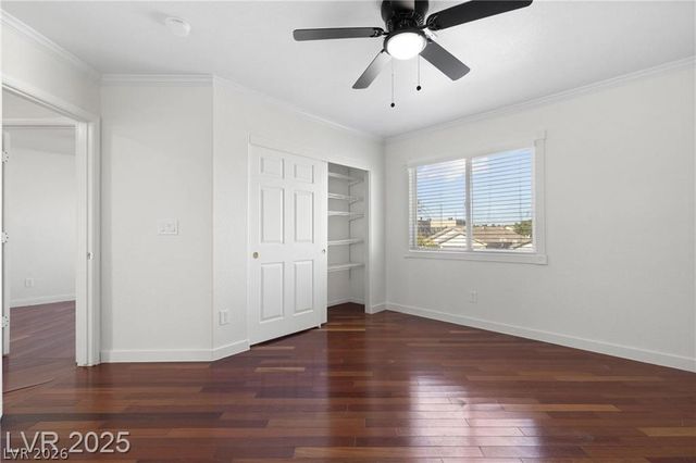 9361 West Gilmore Avenue, Las Vegas, NV 89129