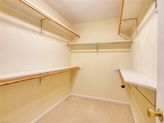 601 Guisborne CT, Chesapeake, VA 23322