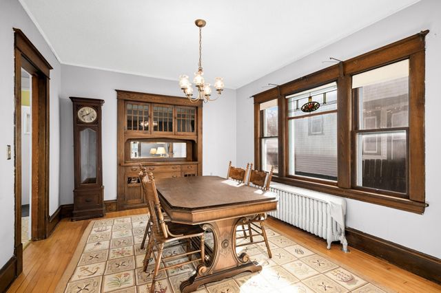 3237 29th Avenue S, Minneapolis, MN 55406