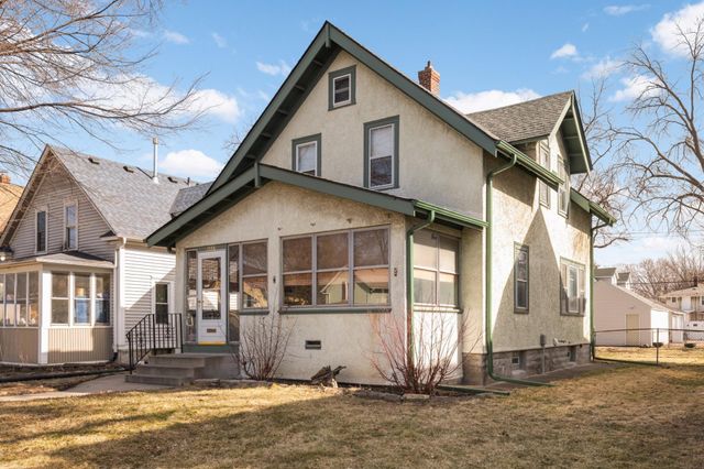 3237 29th Avenue S, Minneapolis, MN 55406