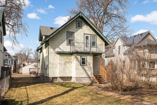 3237 29th Avenue S, Minneapolis, MN 55406