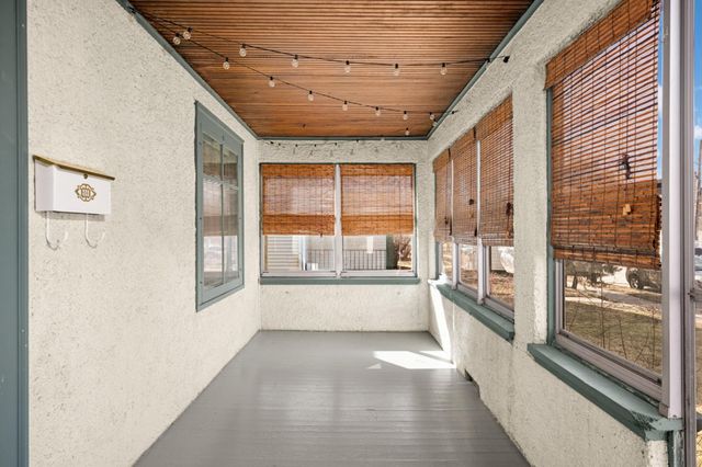 3237 29th Avenue S, Minneapolis, MN 55406