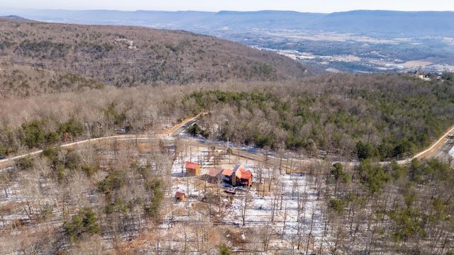 1334 Bluff View Drive, Dunlap, TN 37327