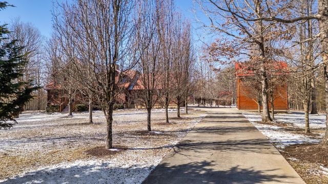 1334 Bluff View Drive, Dunlap, TN 37327