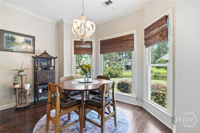 12 Baymeadow Lane, Savannah, GA 31405