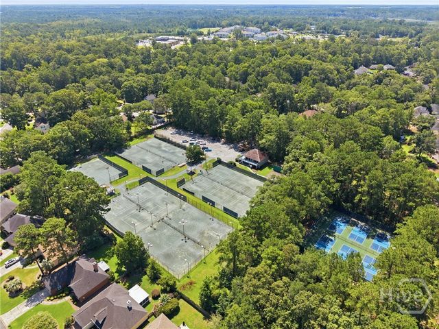12 Baymeadow Lane, Savannah, GA 31405