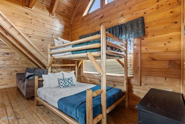 2006 Cougar Crossing Way, Sevierville, TN 37876