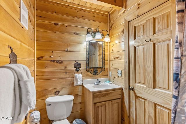 2006 Cougar Crossing Way, Sevierville, TN 37876