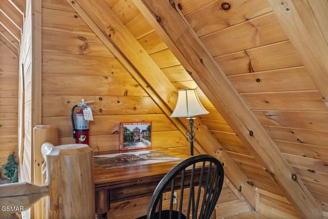 2006 Cougar Crossing Way, Sevierville, TN 37876