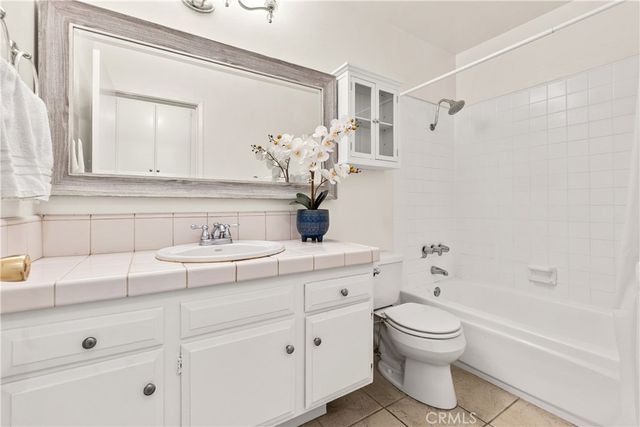 906 Camino Real 202, Redondo Beach, CA 90277