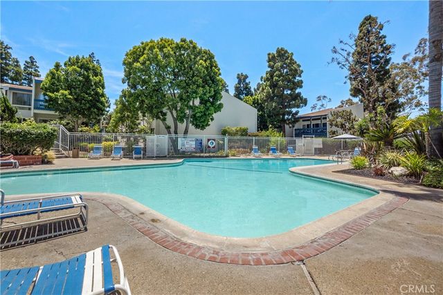 906 Camino Real 202, Redondo Beach, CA 90277