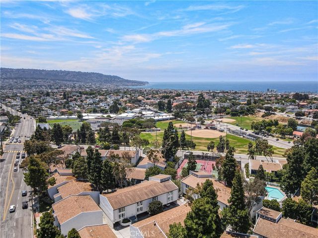 906 Camino Real 202, Redondo Beach, CA 90277