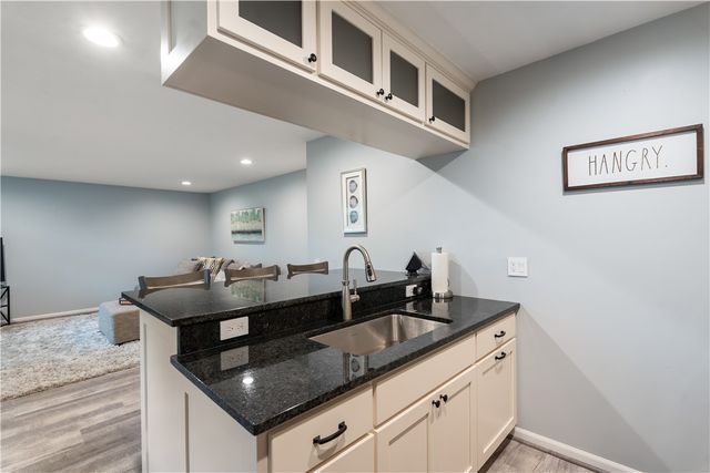 71 Lincoln Mills Road, East Rochester, NY 14445