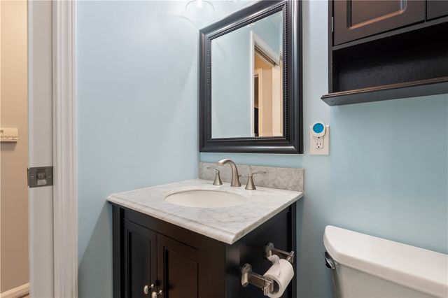 71 Lincoln Mills Road, East Rochester, NY 14445