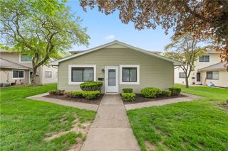 71 Lincoln Mills Road, East Rochester, NY 14445