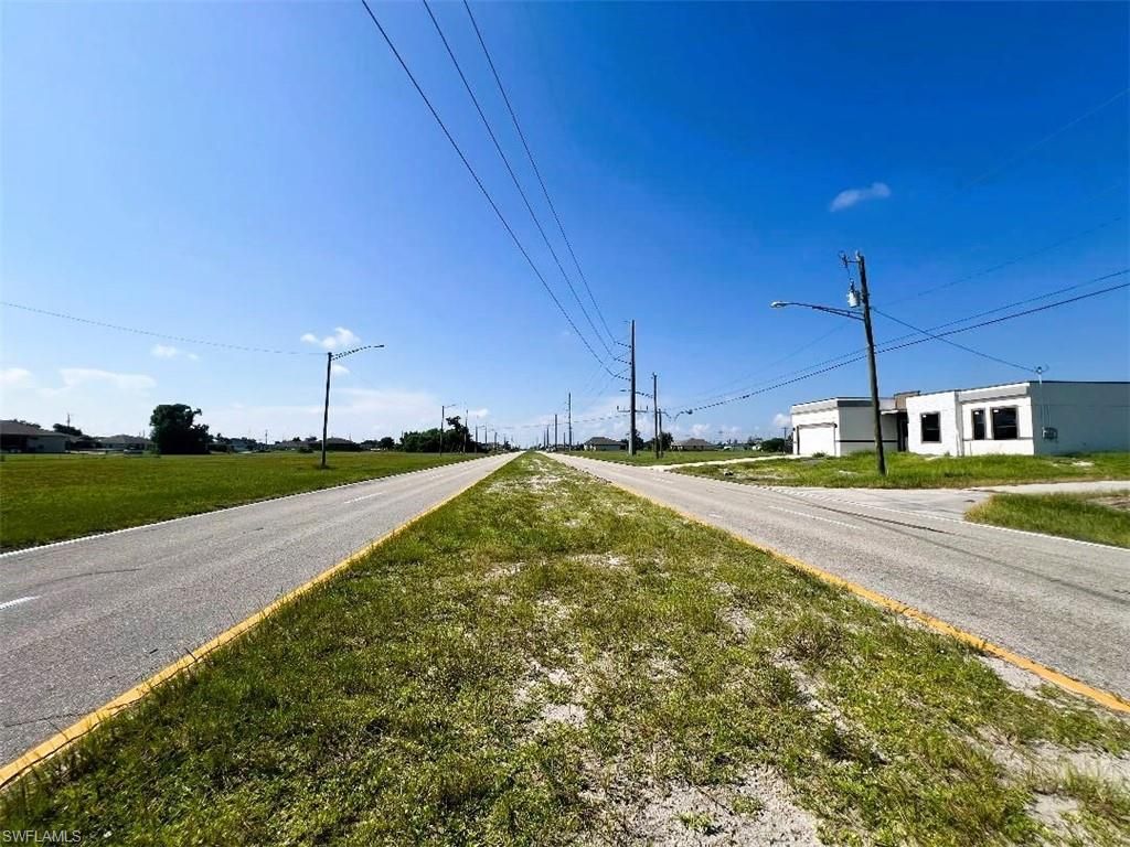 2713 Santa Barbara BLVD N, CAPE CORAL, FL 33993 — photo 5