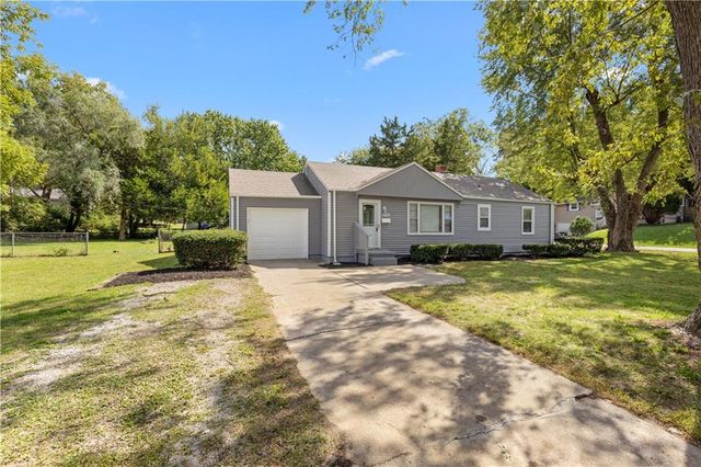 5433 Willow Avenue, Raytown, MO 64133