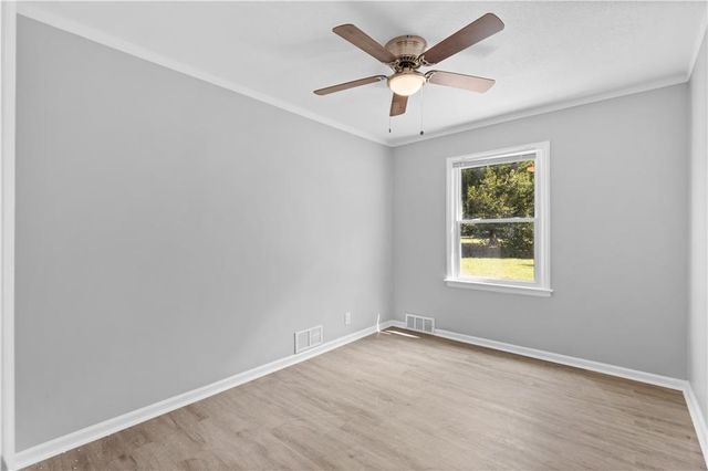 5433 Willow Avenue, Raytown, MO 64133
