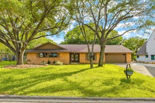 1233 Rapids Rd, New Braunfels, TX 78130