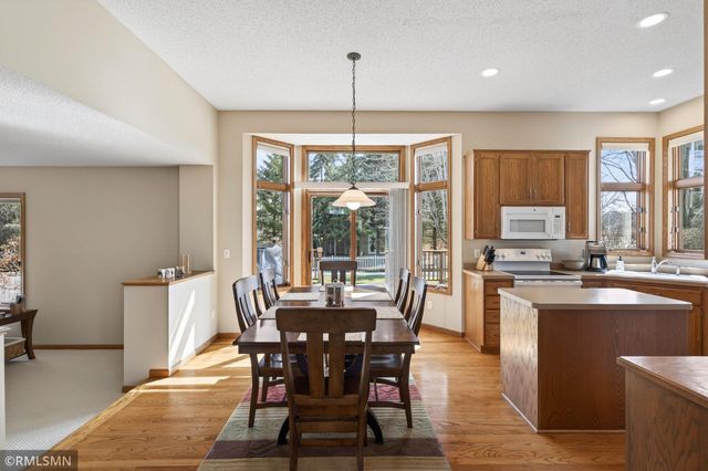 12677 Stoney Way, Eden Prairie, MN 55347