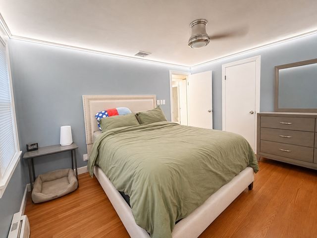 39 Lawnwood St, Springfield, MA 01119