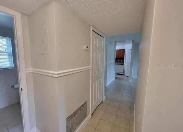 817 SKY LAKE CIRCLE A, Orlando, FL 32809