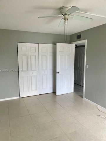 613 N University Dr 4, Plantation, FL 33324