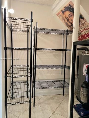 613 N University Dr 4, Plantation, FL 33324