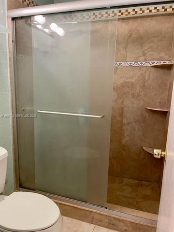 613 N University Dr 4, Plantation, FL 33324