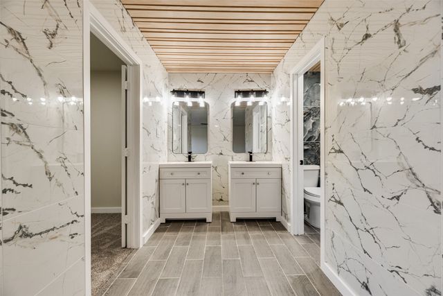 1700 Hartford Drive, Carrollton, TX 75007