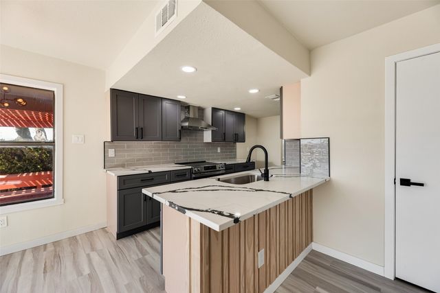 1700 Hartford Drive, Carrollton, TX 75007