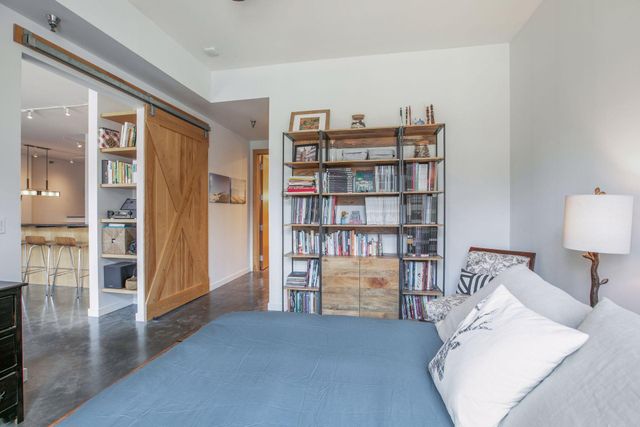 600 S 2nd Street S302, Minneapolis, MN 55401