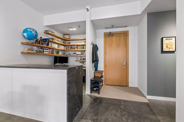 600 S 2nd Street S302, Minneapolis, MN 55401