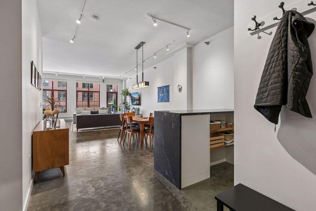 600 S 2nd Street S302, Minneapolis, MN 55401