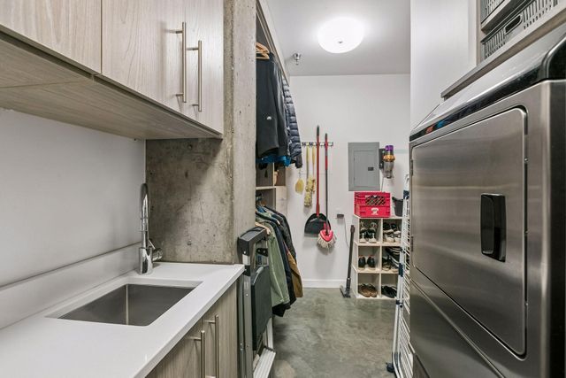 600 S 2nd Street S302, Minneapolis, MN 55401