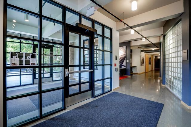 600 S 2nd Street S302, Minneapolis, MN 55401