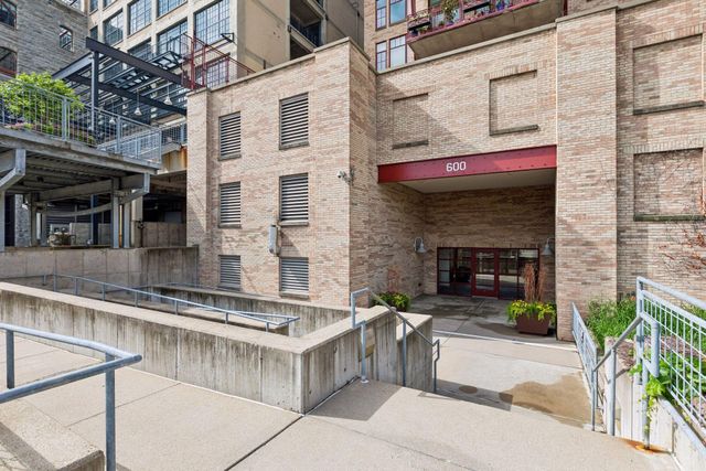 600 S 2nd Street S302, Minneapolis, MN 55401