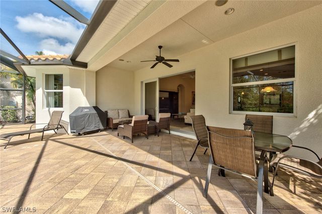 7755 Martino CIR, Naples, FL 34112