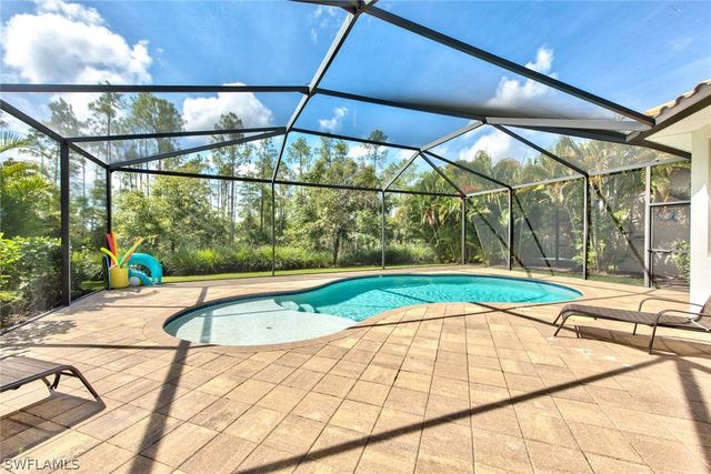 7755 Martino CIR, Naples, FL 34112