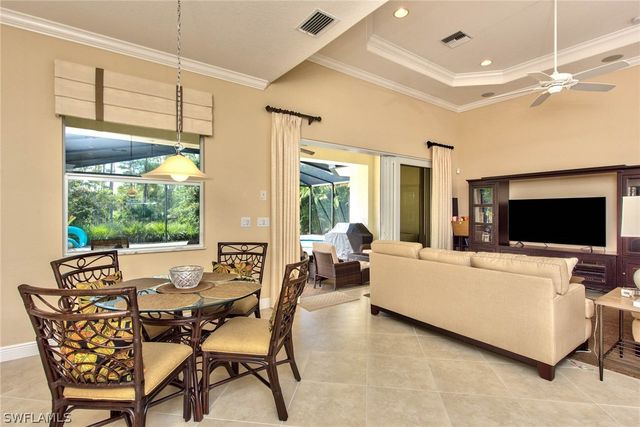 7755 Martino CIR, Naples, FL 34112