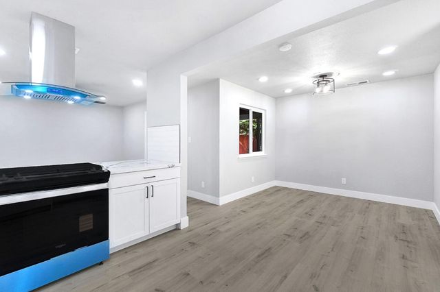 4847 N Delbert Avenue, Fresno, CA 93722