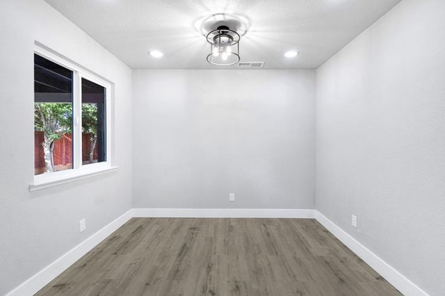 4847 N Delbert Avenue, Fresno, CA 93722