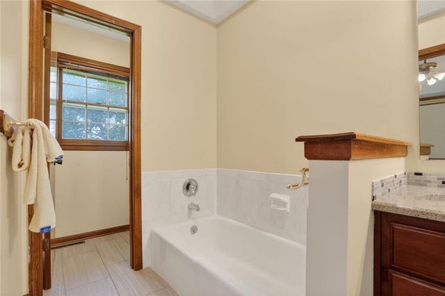 11705 Grant Street, Overland Park, KS 66210